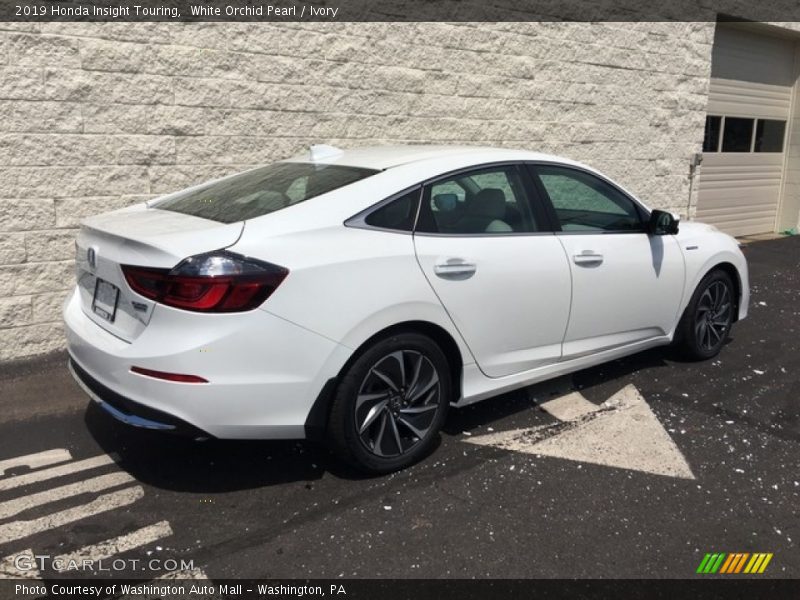 White Orchid Pearl / Ivory 2019 Honda Insight Touring
