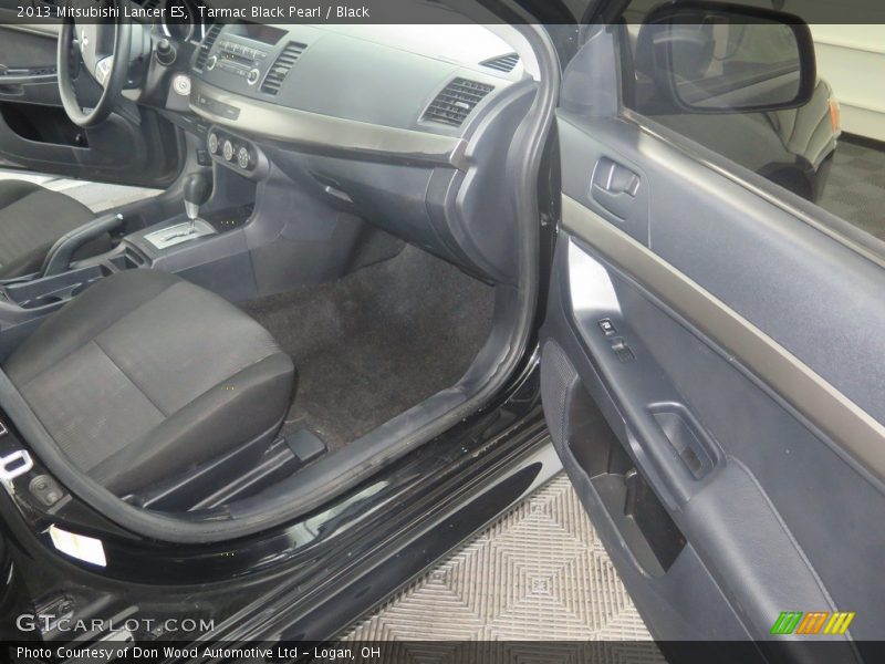 Tarmac Black Pearl / Black 2013 Mitsubishi Lancer ES