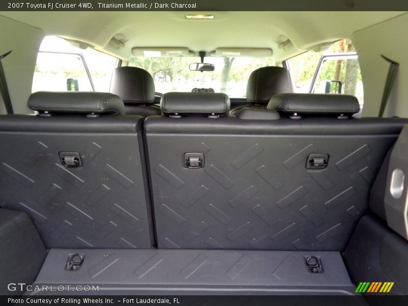 Titanium Metallic / Dark Charcoal 2007 Toyota FJ Cruiser 4WD