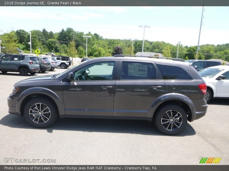 Granite Pearl / Black 2018 Dodge Journey SE