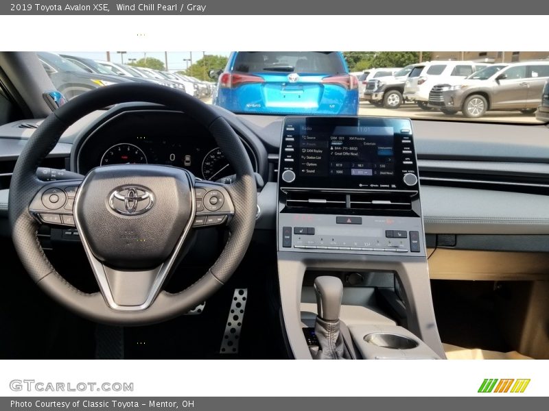 Wind Chill Pearl / Gray 2019 Toyota Avalon XSE