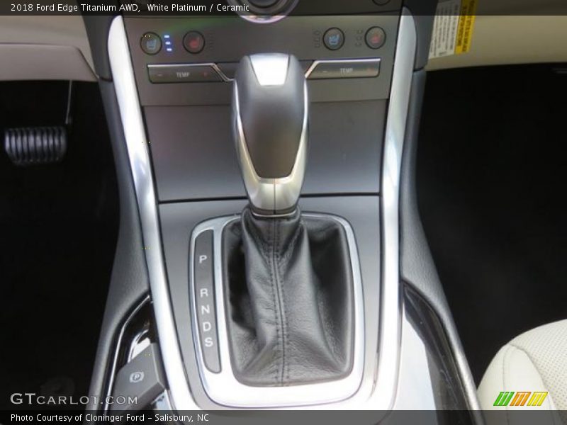 White Platinum / Ceramic 2018 Ford Edge Titanium AWD