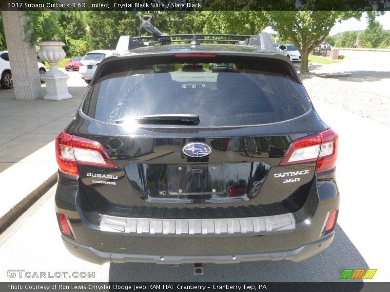Crystal Black Silica / Slate Black 2017 Subaru Outback 3.6R Limited