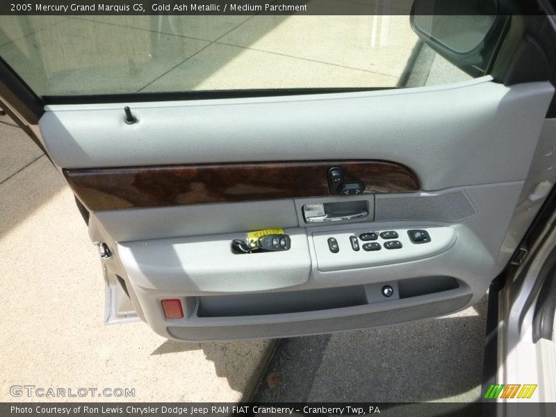 Gold Ash Metallic / Medium Parchment 2005 Mercury Grand Marquis GS