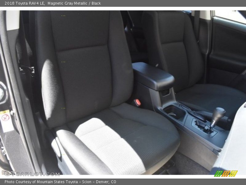 Magnetic Gray Metallic / Black 2018 Toyota RAV4 LE