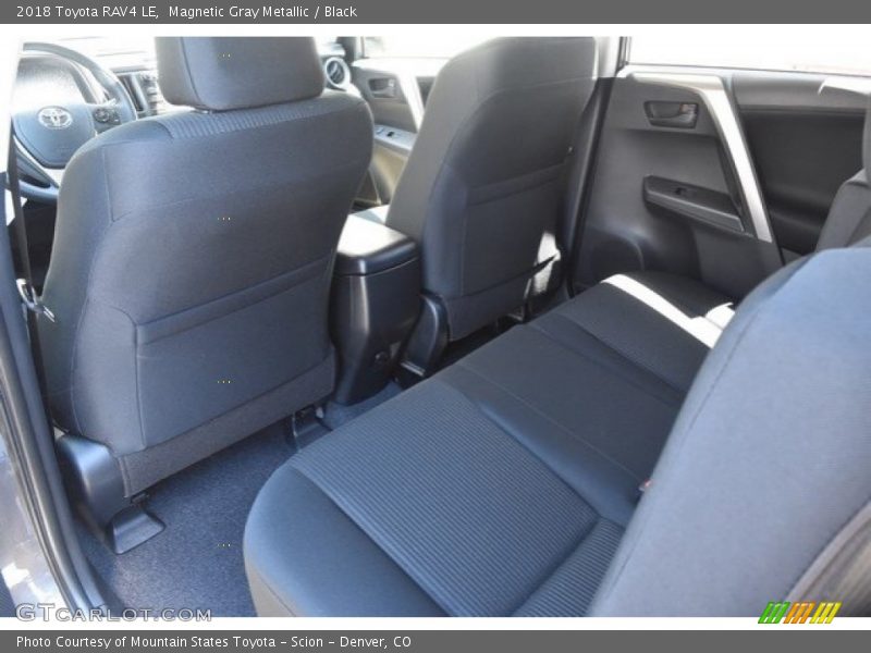 Magnetic Gray Metallic / Black 2018 Toyota RAV4 LE