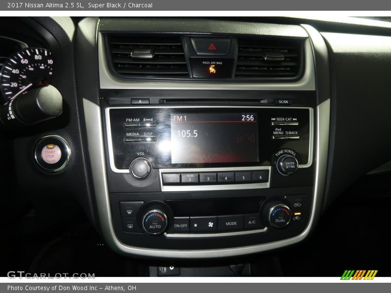 Super Black / Charcoal 2017 Nissan Altima 2.5 SL