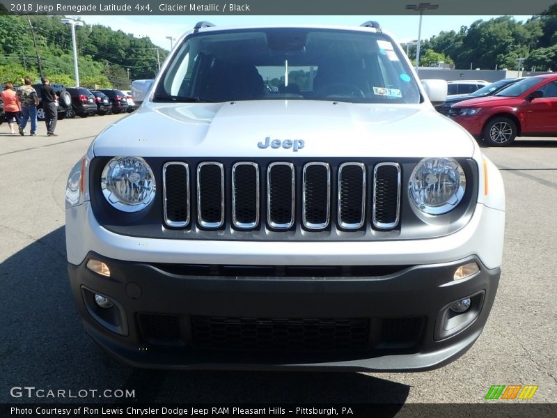 Glacier Metallic / Black 2018 Jeep Renegade Latitude 4x4