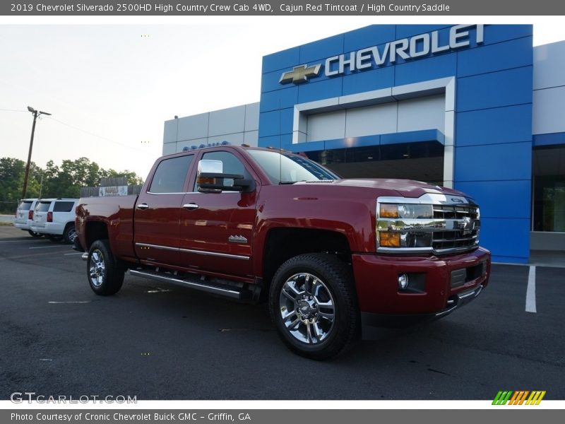Front 3/4 View of 2019 Silverado 2500HD High Country Crew Cab 4WD