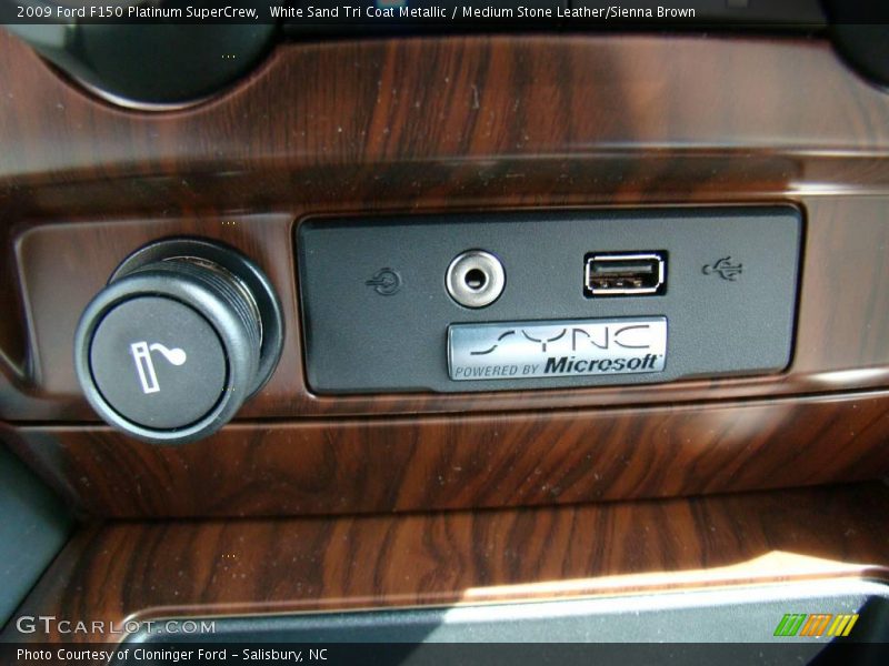 White Sand Tri Coat Metallic / Medium Stone Leather/Sienna Brown 2009 Ford F150 Platinum SuperCrew