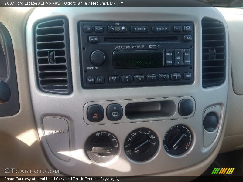 Oxford White / Medium/Dark Flint 2007 Ford Escape XLT V6 4WD