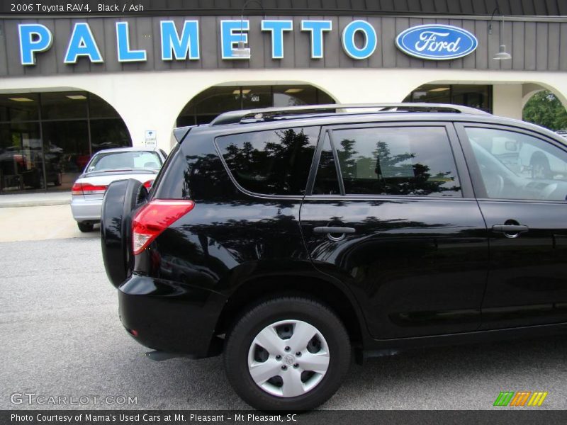 Black / Ash 2006 Toyota RAV4
