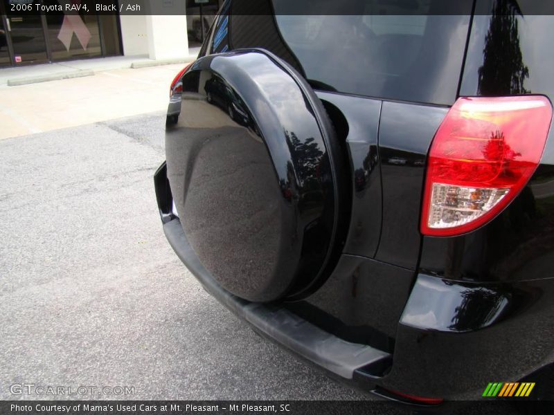 Black / Ash 2006 Toyota RAV4