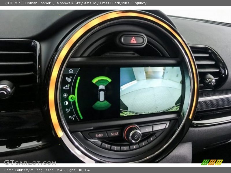 Moonwalk Grey Metallic / Cross Punch/Pure Burgundy 2018 Mini Clubman Cooper S