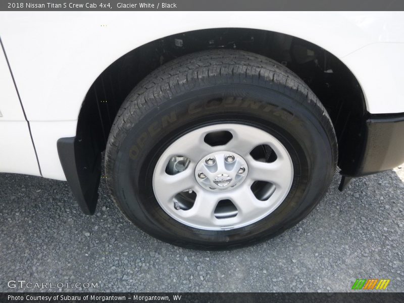 Glacier White / Black 2018 Nissan Titan S Crew Cab 4x4