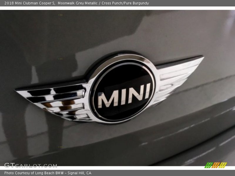 Moonwalk Grey Metallic / Cross Punch/Pure Burgundy 2018 Mini Clubman Cooper S