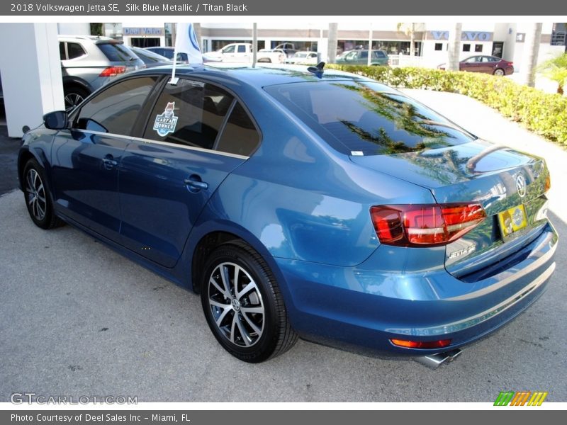 Silk Blue Metallic / Titan Black 2018 Volkswagen Jetta SE