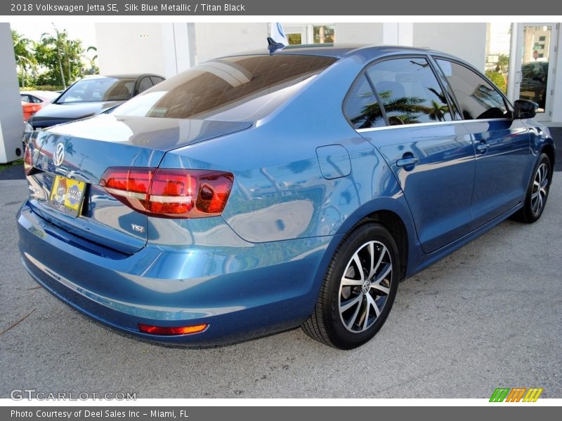 Silk Blue Metallic / Titan Black 2018 Volkswagen Jetta SE