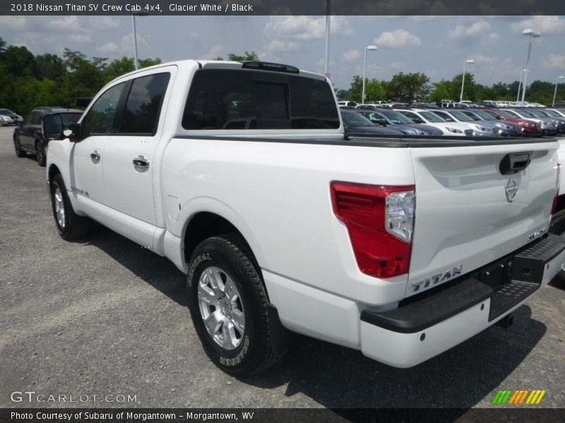 Glacier White / Black 2018 Nissan Titan SV Crew Cab 4x4