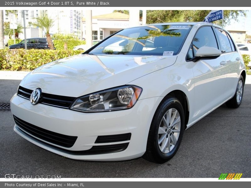 Pure White / Black 2015 Volkswagen Golf 4 Door 1.8T S
