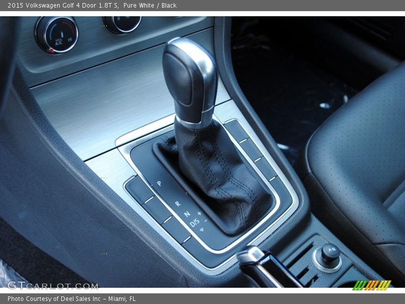 Pure White / Black 2015 Volkswagen Golf 4 Door 1.8T S