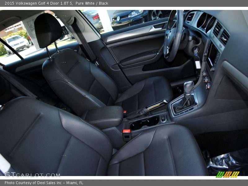 Pure White / Black 2015 Volkswagen Golf 4 Door 1.8T S
