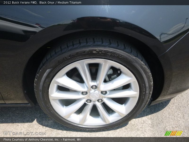 Black Onyx / Medium Titanium 2012 Buick Verano FWD