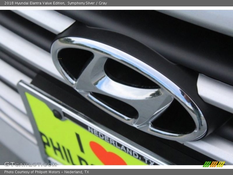 Symphony Silver / Gray 2018 Hyundai Elantra Value Edition