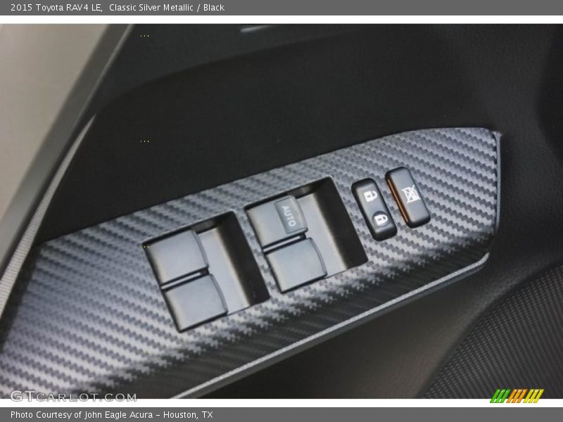 Classic Silver Metallic / Black 2015 Toyota RAV4 LE
