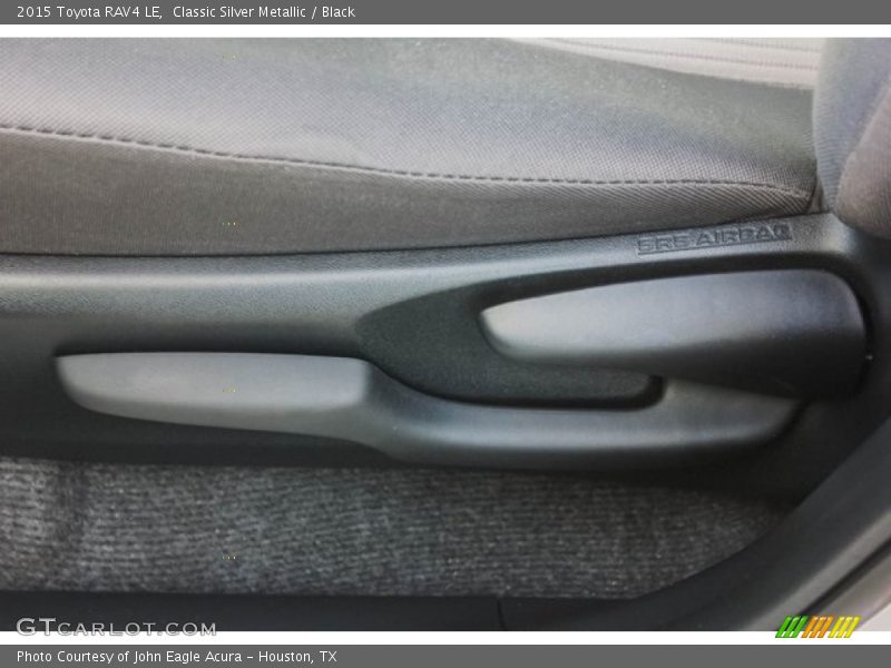 Classic Silver Metallic / Black 2015 Toyota RAV4 LE