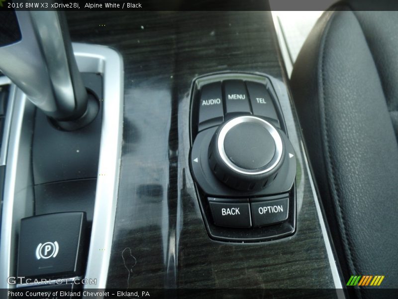 Alpine White / Black 2016 BMW X3 xDrive28i