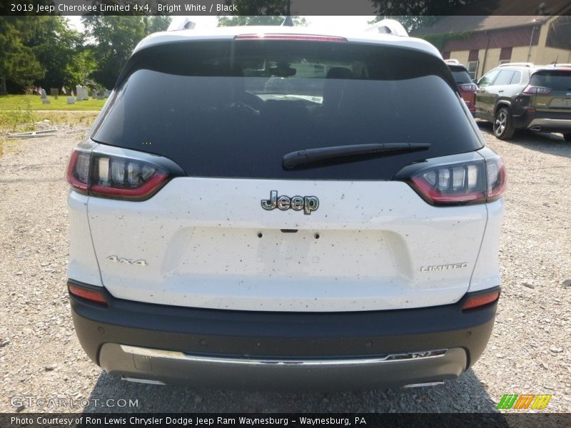 Bright White / Black 2019 Jeep Cherokee Limited 4x4