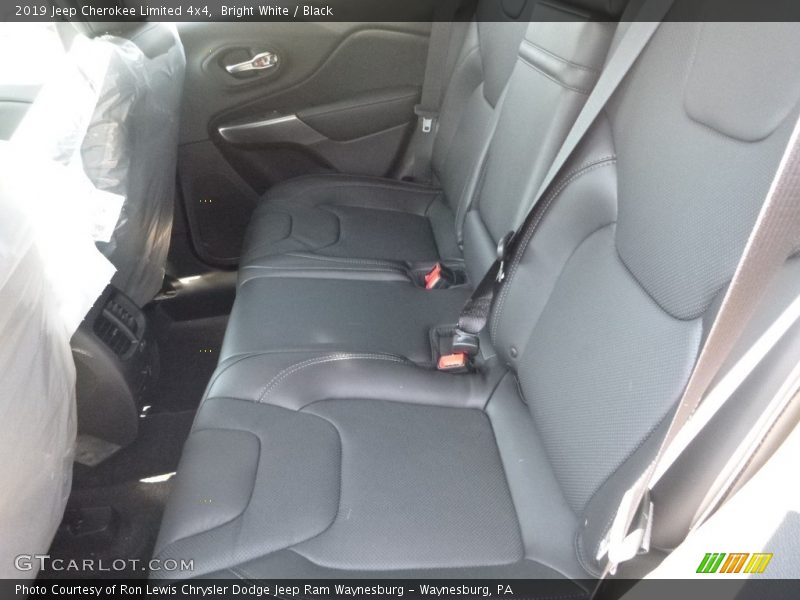 Bright White / Black 2019 Jeep Cherokee Limited 4x4