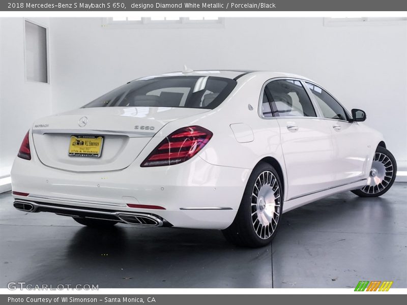 designo Diamond White Metallic / Porcelain/Black 2018 Mercedes-Benz S Maybach S 650