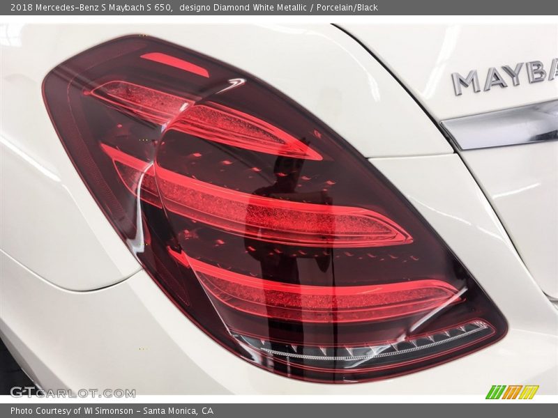 designo Diamond White Metallic / Porcelain/Black 2018 Mercedes-Benz S Maybach S 650