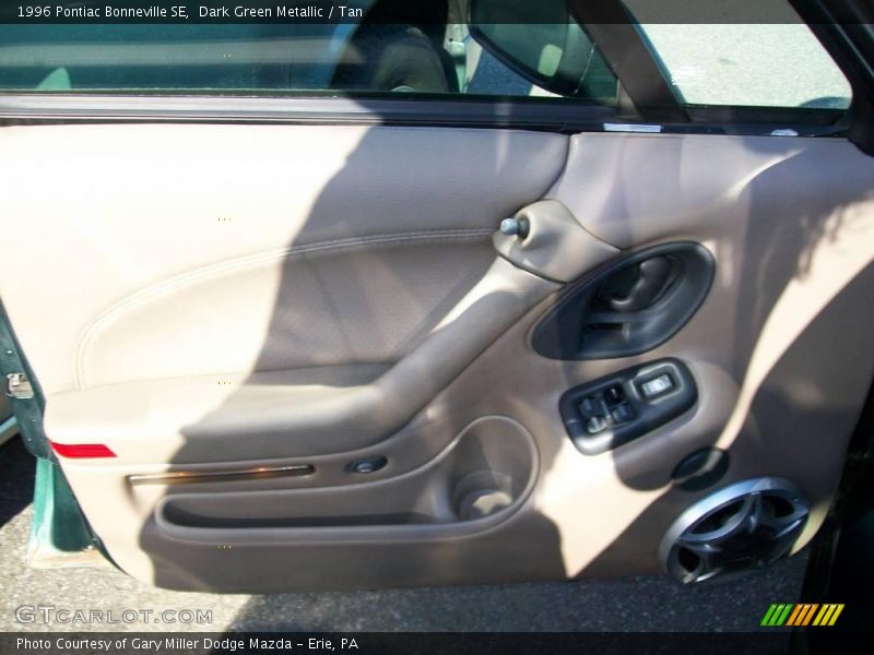 Dark Green Metallic / Tan 1996 Pontiac Bonneville SE