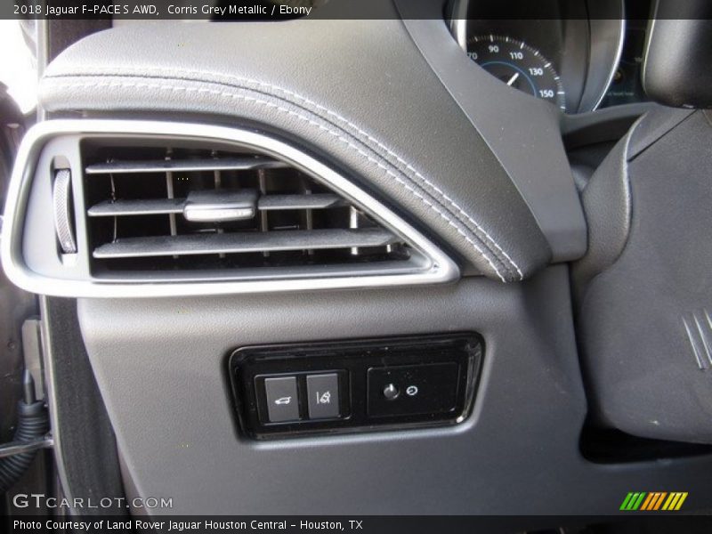 Corris Grey Metallic / Ebony 2018 Jaguar F-PACE S AWD
