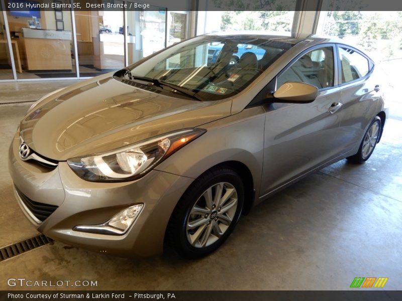 Desert Bronze / Beige 2016 Hyundai Elantra SE
