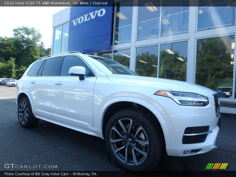 Ice White / Charcoal 2019 Volvo XC90 T5 AWD Momentum