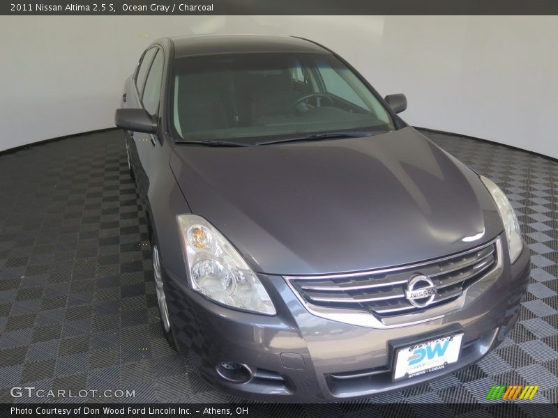 Ocean Gray / Charcoal 2011 Nissan Altima 2.5 S