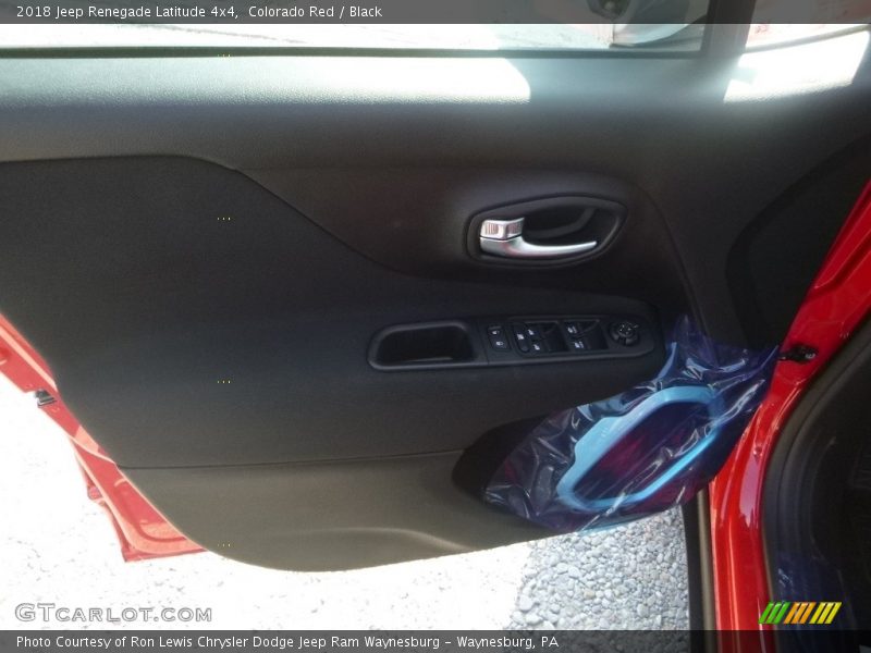 Colorado Red / Black 2018 Jeep Renegade Latitude 4x4