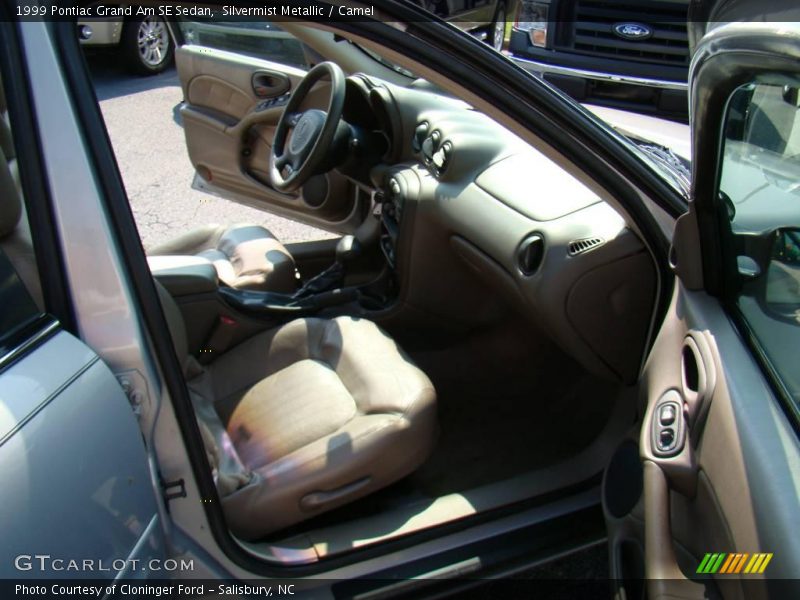 Silvermist Metallic / Camel 1999 Pontiac Grand Am SE Sedan