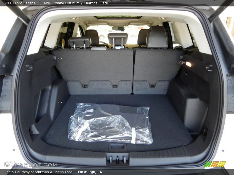 White Platinum / Charcoal Black 2018 Ford Escape SEL 4WD