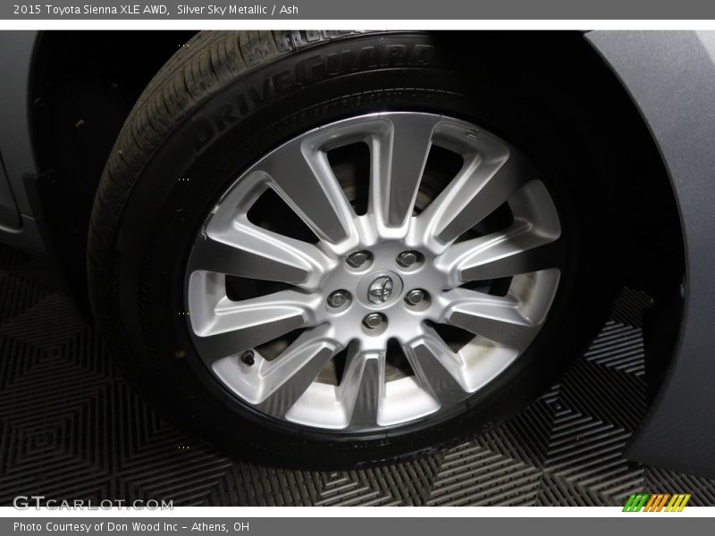 Silver Sky Metallic / Ash 2015 Toyota Sienna XLE AWD