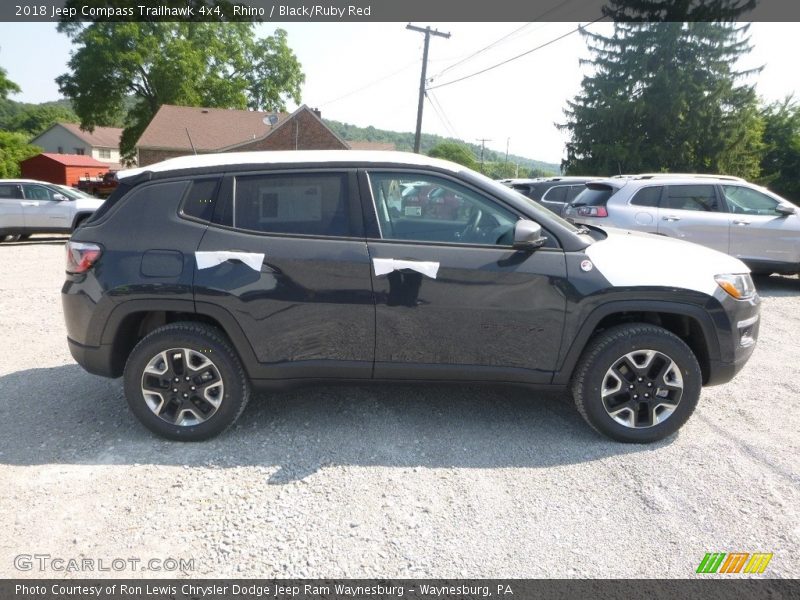 Rhino / Black/Ruby Red 2018 Jeep Compass Trailhawk 4x4