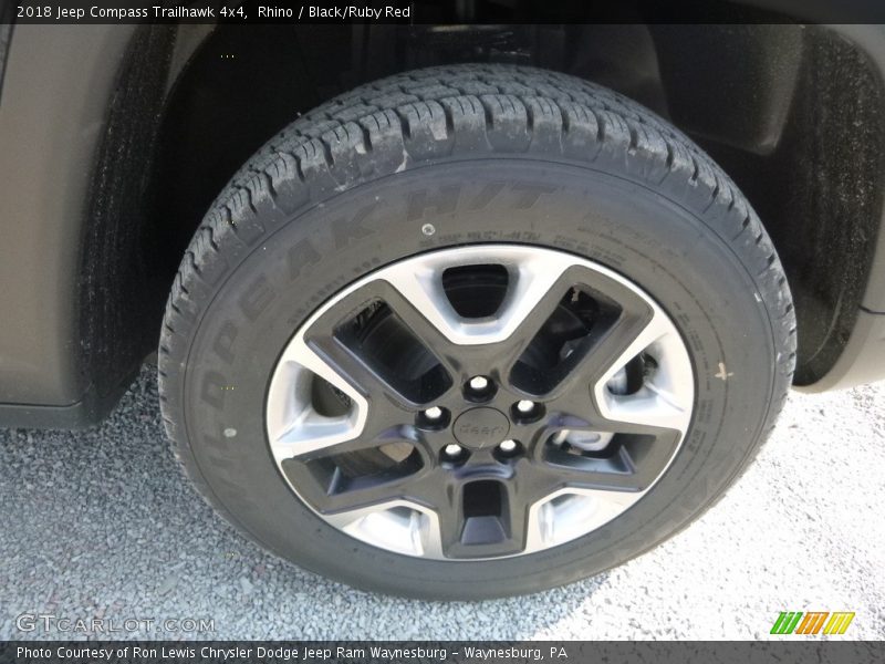 Rhino / Black/Ruby Red 2018 Jeep Compass Trailhawk 4x4