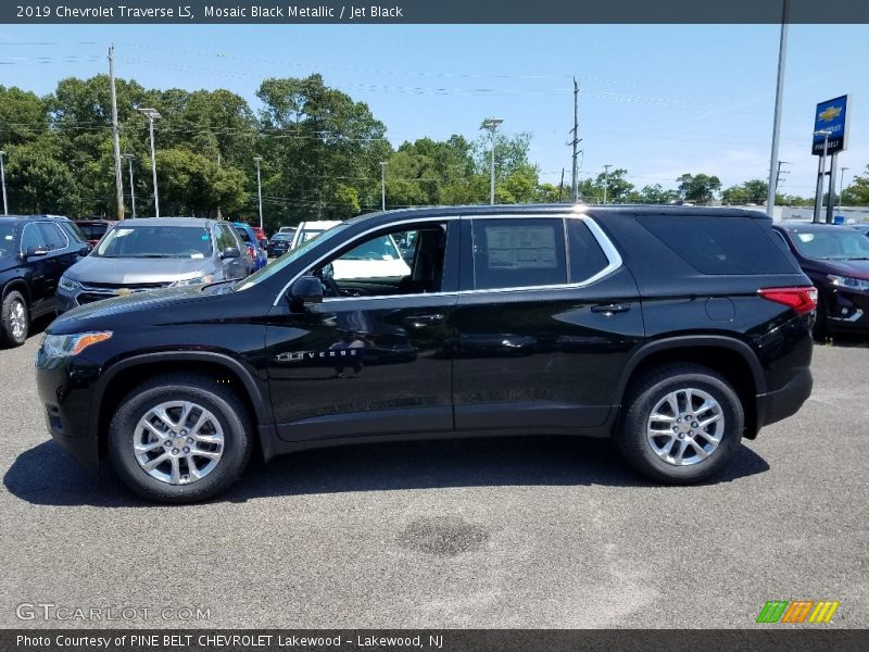 Mosaic Black Metallic / Jet Black 2019 Chevrolet Traverse LS