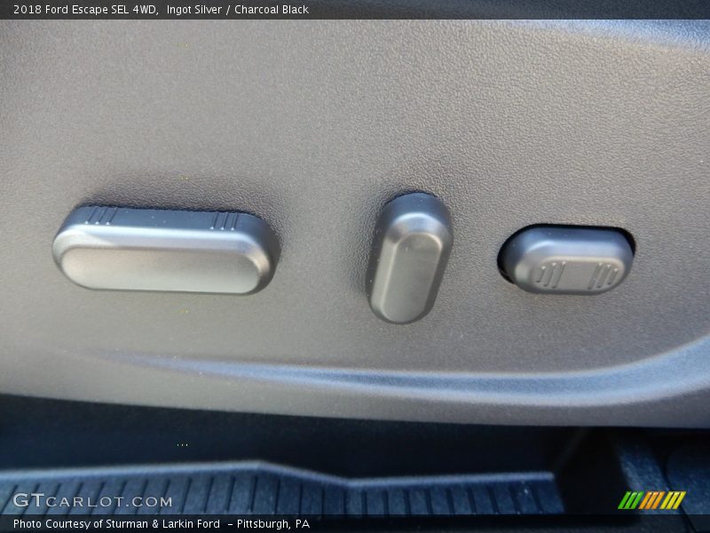Ingot Silver / Charcoal Black 2018 Ford Escape SEL 4WD