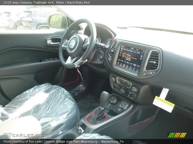 Rhino / Black/Ruby Red 2018 Jeep Compass Trailhawk 4x4