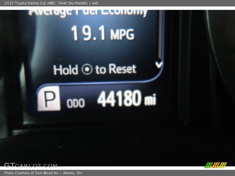 Silver Sky Metallic / Ash 2015 Toyota Sienna XLE AWD